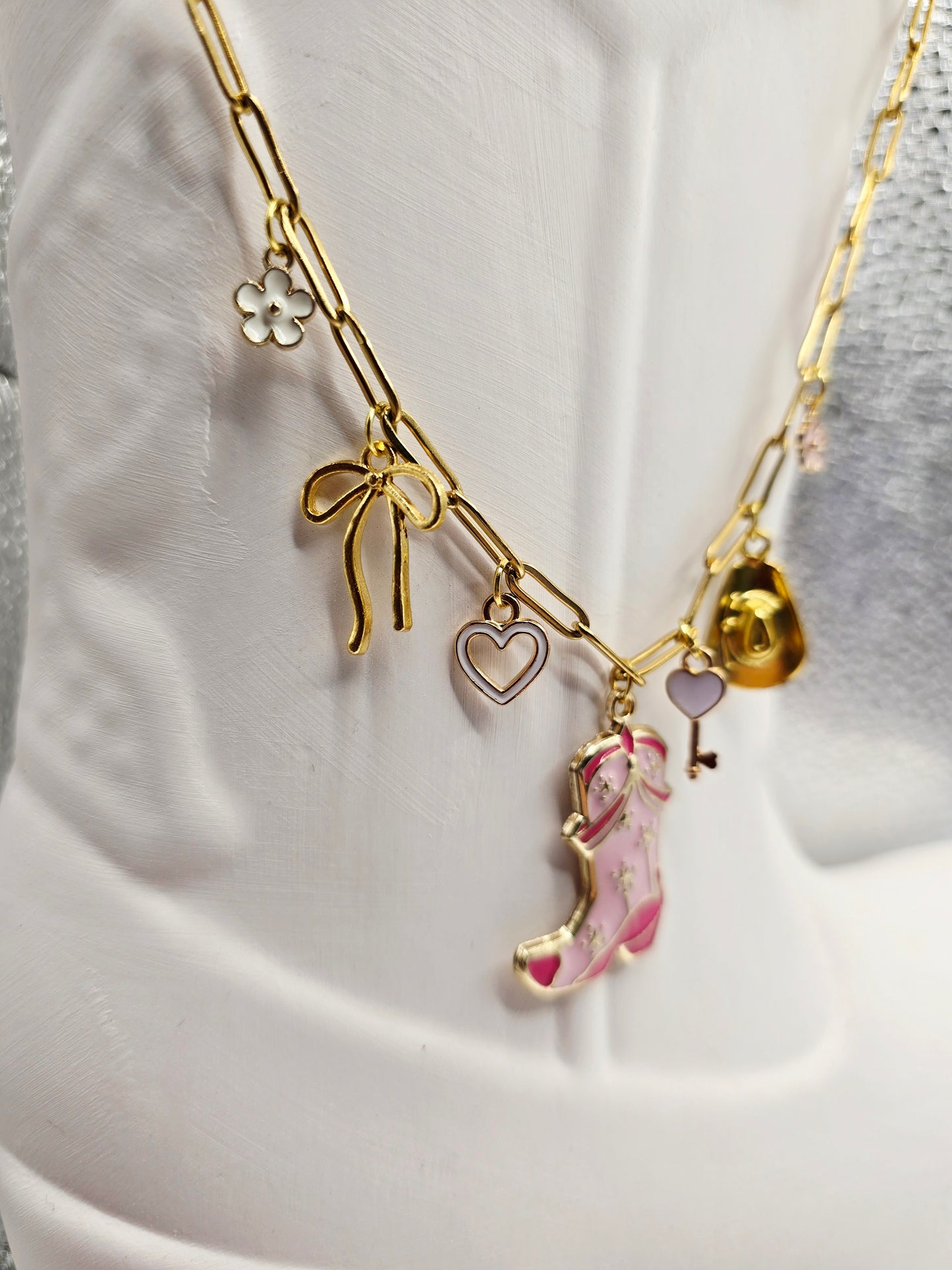 Pink cowgirl daydreams 🤠💗✨